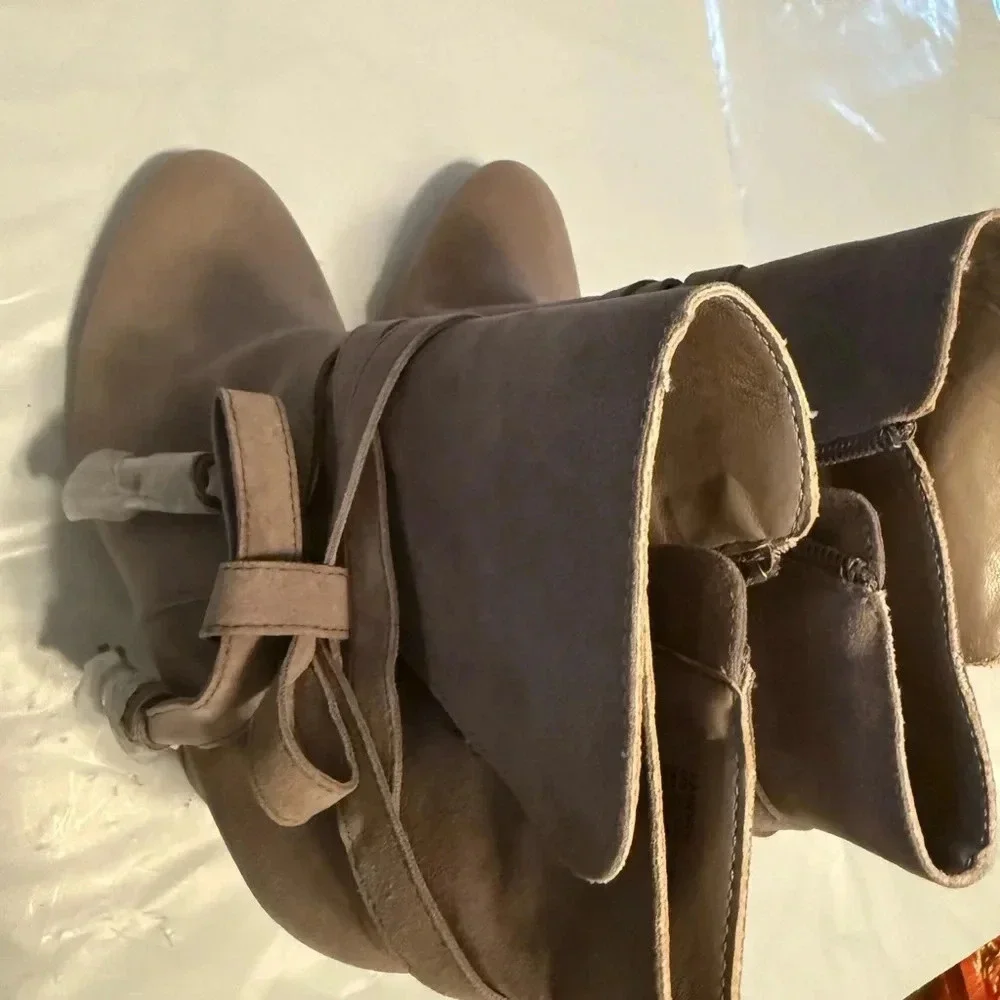Just Fab Landry Bootie Never worn size 9